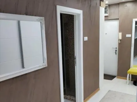 Prodaja, trosoban stan, 64m², Lion, Zvezdara Sve Podlokacije - image 8