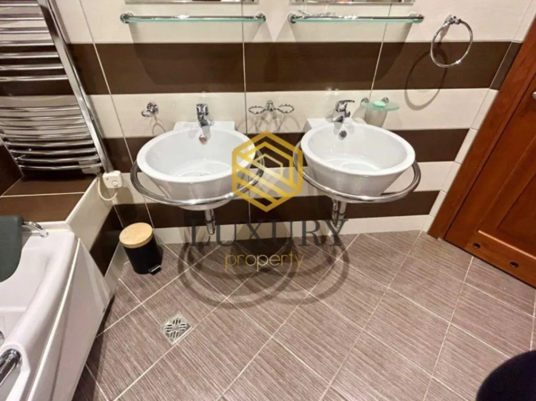 Rent, apartment, 100m², Centar, Podgorica