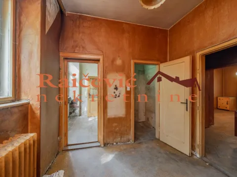 Sale, two bedroom apartment, 56m², Cvetni Trg, Vračar Sve Podlokacije - image 8
