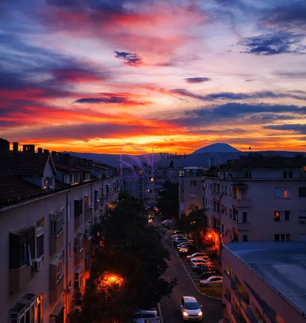 Prodaja, trosoban stan, 67m², Centar, Podgorica