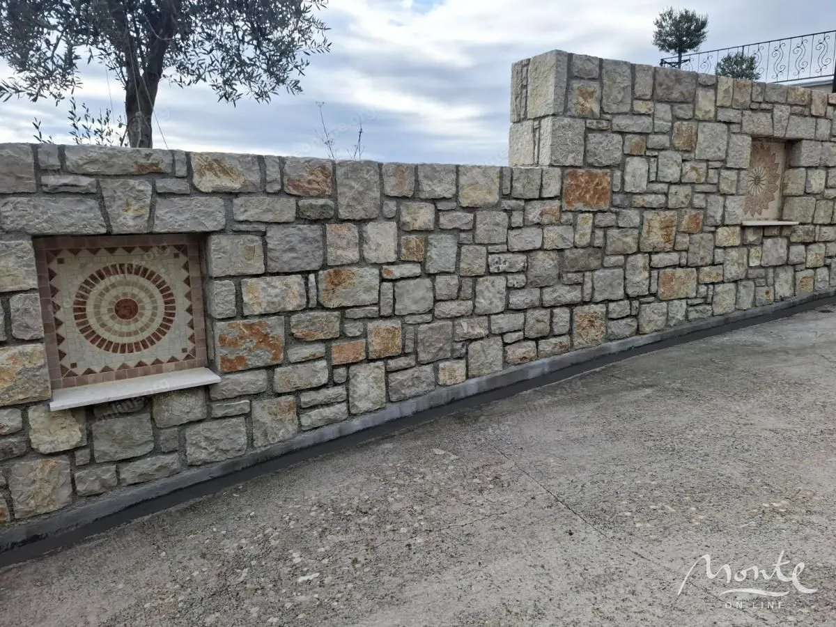 Prodaja, kuća, 116m², Reževići, Budva