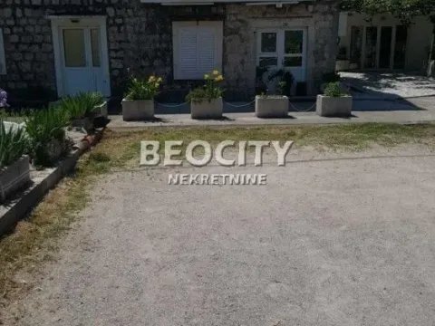Prodaja, kuća, 600m², Stoliv, Kotor - image 2