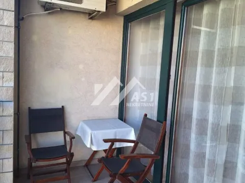 Izdavanje, dvosoban stan, 58m², Centar, Novi Sad - image 11