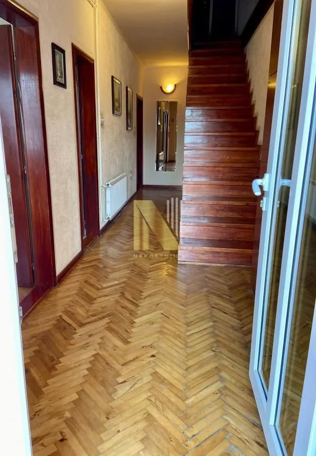 Sale, house, 296m², Sremska Kamenica, Petrovaradin