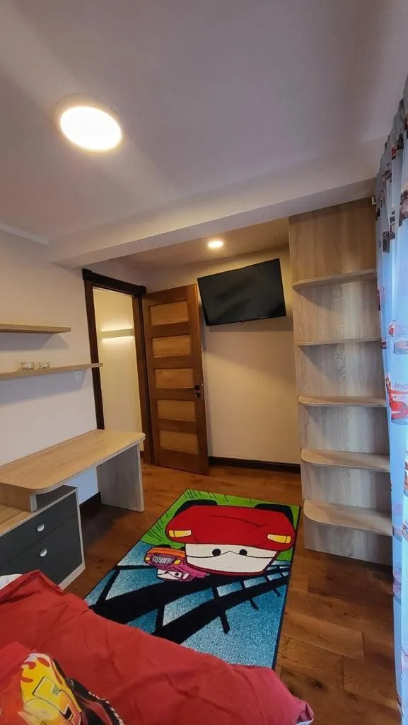Rent, house, 280m², Stara Varoš, Podgorica