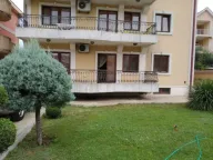 Izdavanje, četvorosoban stan, 160m², Stari Aerodrom, Podgorica - image 2