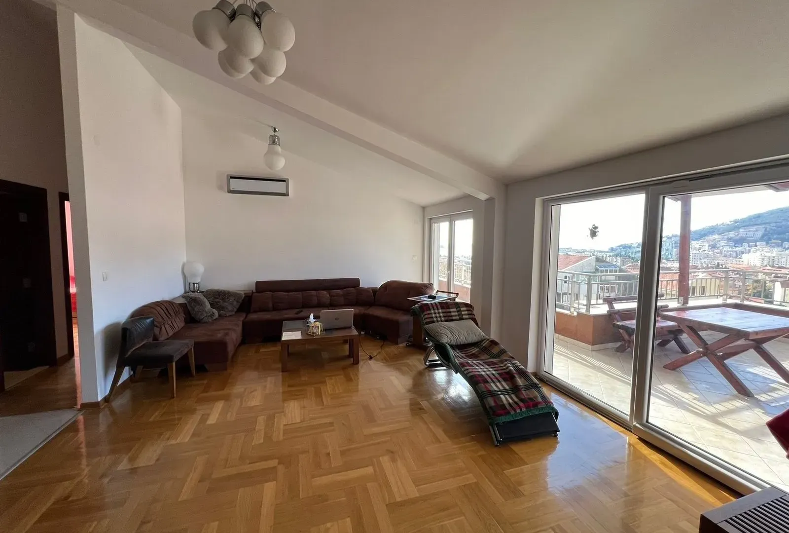 Sale, apartment, 111m², Podkošljun, Budva