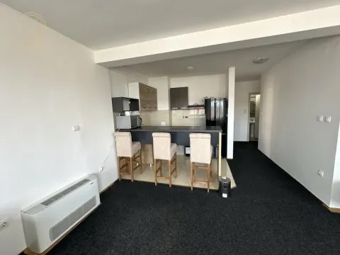 Izdavanje, trosoban stan, 74m², Medijana, Niš - image 3