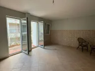Prodaja, dvosoban stan, 76m2, Centar, Budva