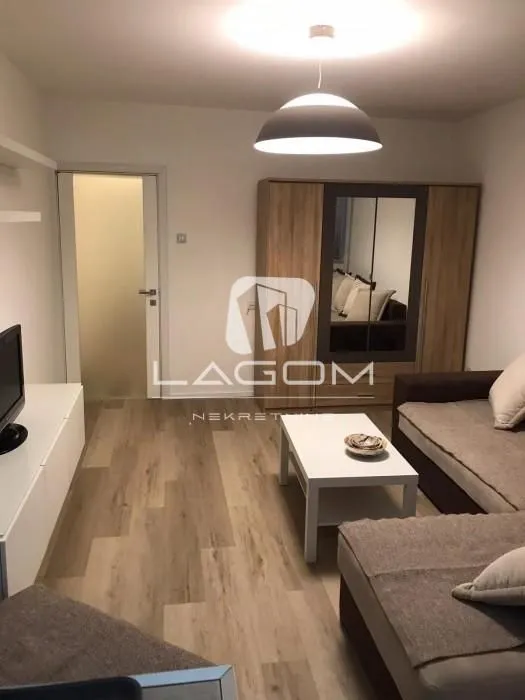 Rent, one bedroom apartment, 33m², Voždovac Sve Podlokacije, Beograd