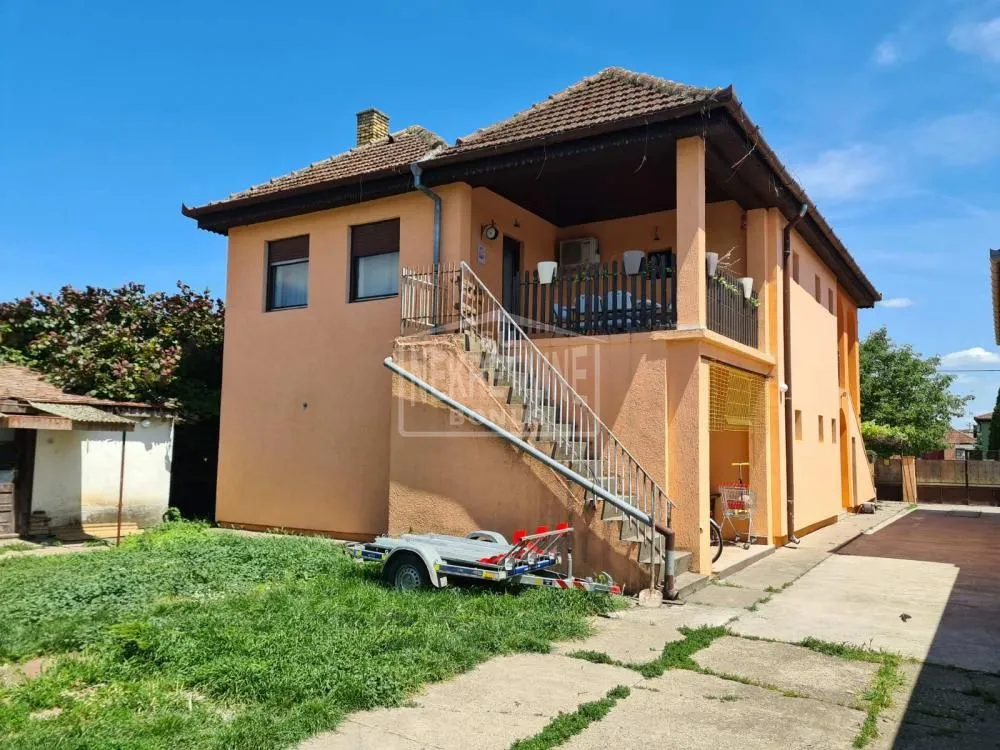 Prodaja, kuća, 400m², Aleksandrovo, Subotica