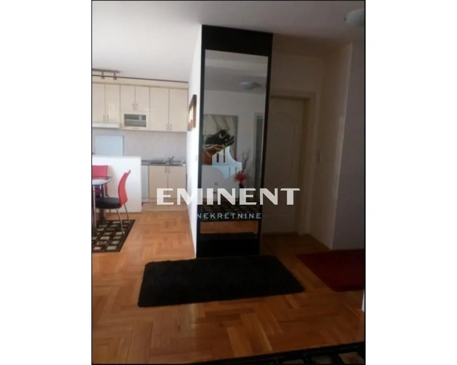 Prodaja, stan, 80m², Autokomanda, Voždovac Sve Podlokacije