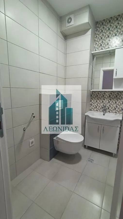 Prodaja, četvorosoban stan, 79m², Medijana, Niš