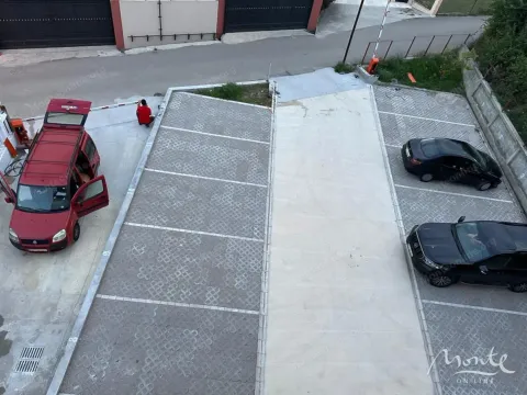 Sale, two bedroom apartment, 177m², Šušanj, Bar - image 10