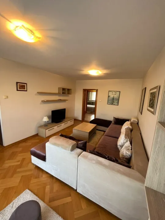 Prodaja, dvosoban stan, 77m², Stari Aerodrom, Podgorica