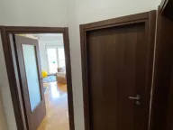 Prodaja, jednosoban stan, 40m², Stari Aerodrom, Podgorica - image 3