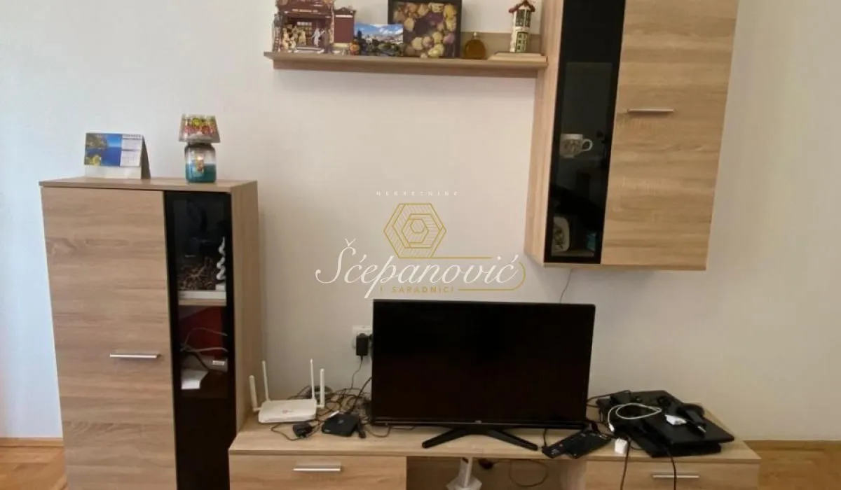 Prodaja, dvosoban stan, 45m², Nova Detelinara, Novi Sad Sve Podlokacije
