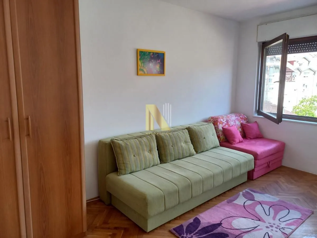 Izdavanje, garsonjera, 24m², Grbavica, Novi Sad Sve Podlokacije