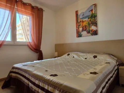 Sale, two bedroom apartment, 71m², Bečići, Budva - image 4