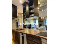 Izdavanje, trosoban stan, 165m², Vračar Hram, Vračar Sve Podlokacije - image 5