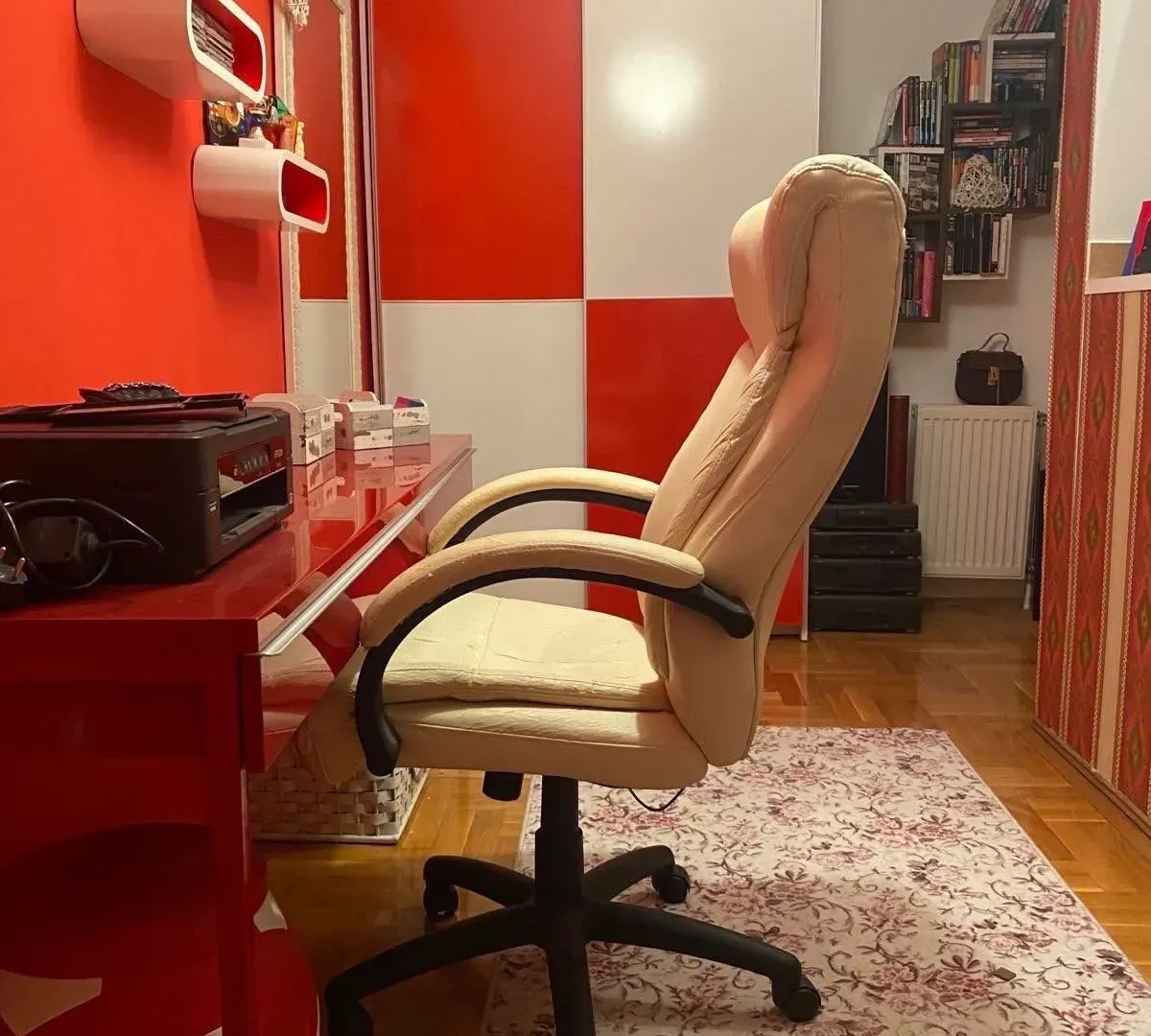 Prodaja, četvorosoban stan, 128m², Novo naselje, Novi Sad