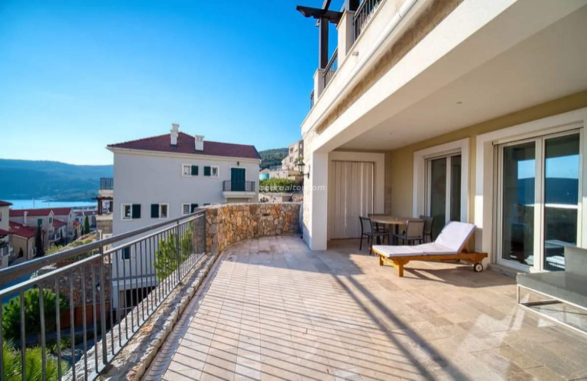 Prodaja, dvosoban stan, 79m², Luštica Bay, Tivat