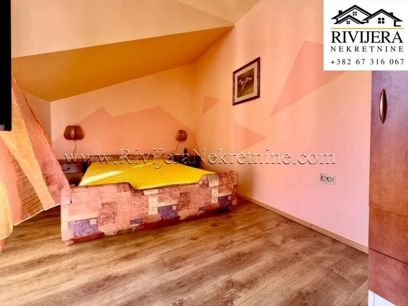 Prodaja, kuća, 250m², Strp, Kotor