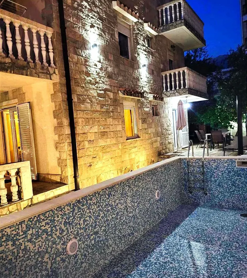 Sale, house, 156m², Mainski Put, Budva
