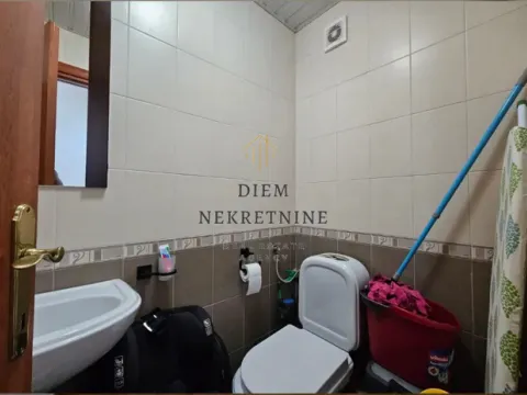 Sale, two bedroom apartment, 76m², Centar, Bar - image 14