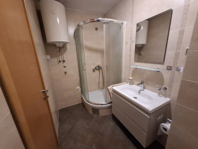 Rent, one bedroom apartment, 45m², Stari Aerodrom, Podgorica