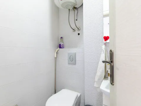 Sale, office space, 41m², Nova Dalmatinska, Podgorica - image 8