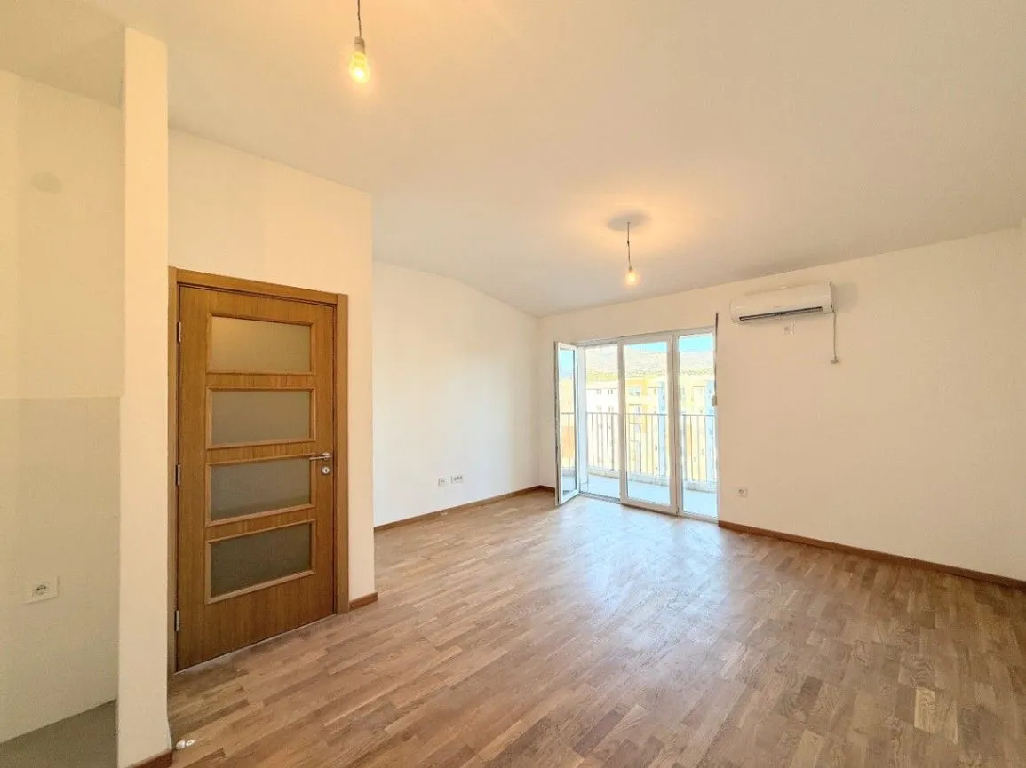 Sale, two bedroom apartment, 72m², Stari Aerodrom, Podgorica