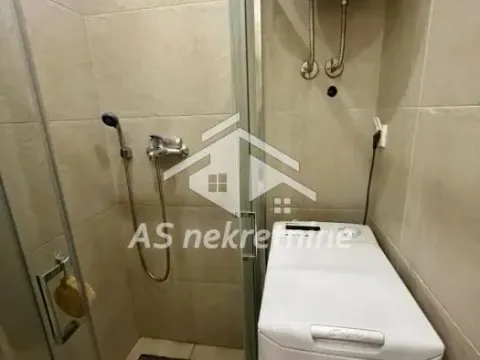 Rent, two bedroom apartment, 33m², Vračar Sve Podlokacije, Beograd - image 8