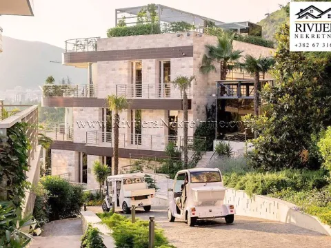 Sale, two bedroom apartment, 146m², Bečići, Budva - image 4