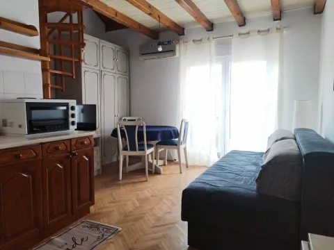 Stan in Kalenić Pijaca