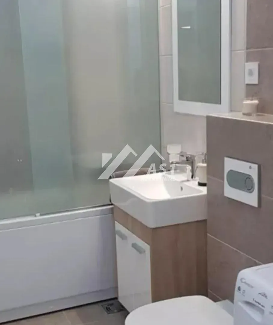 Izdavanje, dvosoban stan, 46m², Grbavica, Novi Sad Sve Podlokacije