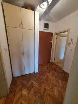 Izdavanje, dvosoban stan, 48m², Cara Dušana, Novi Sad Sve Podlokacije - image 7