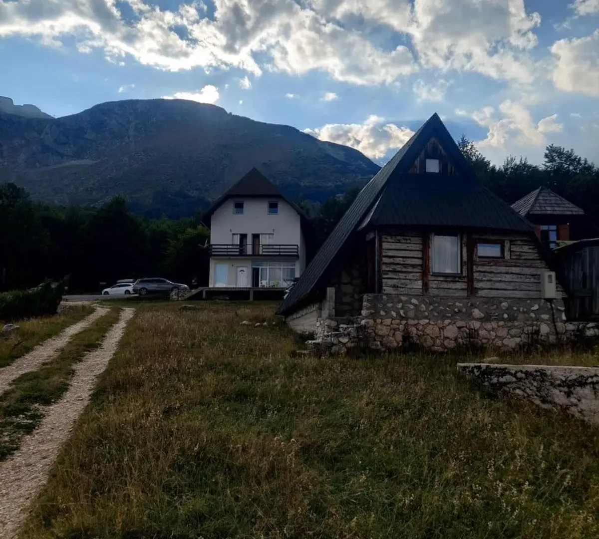 Prodaja, kuća, 75m², Žabljak, Crna Gora