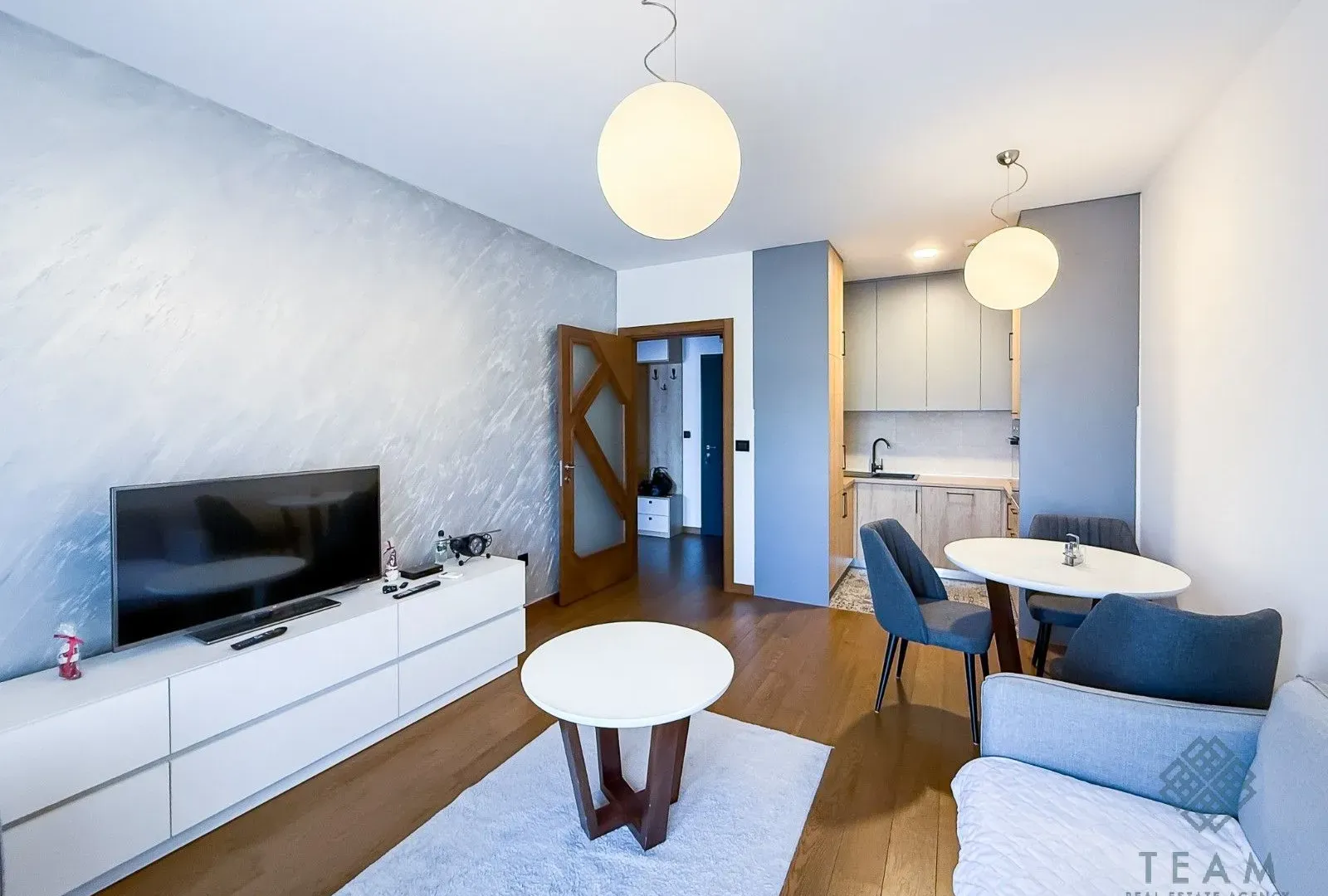 Izdavanje, jednosoban stan, 48m², Ljubović, Podgorica