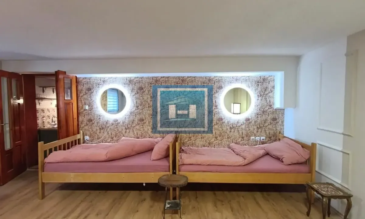 Izdavanje, kuća, 80m², Zabrega, Paraćin