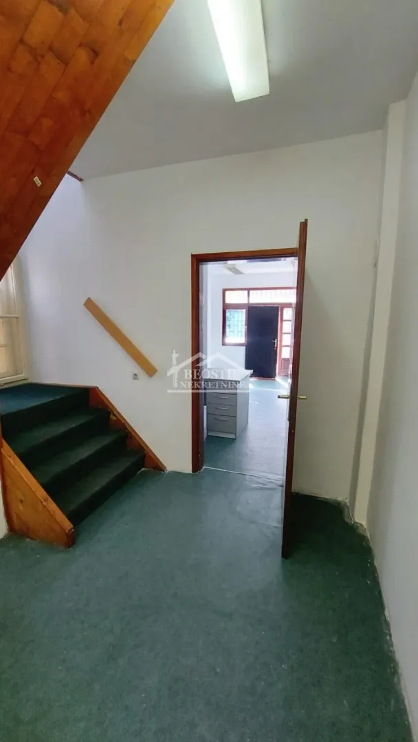 Rent, office space, 74m², Cvetkova Pijaca, Zvezdara Sve Podlokacije
