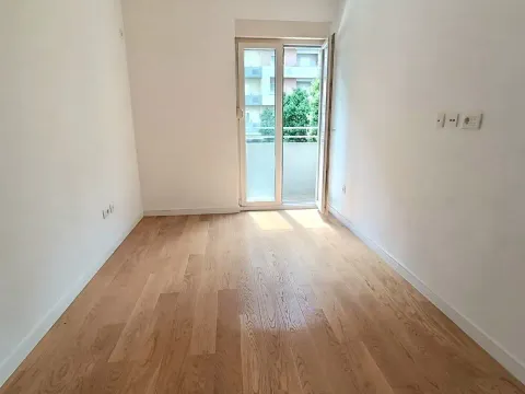 Prodaja, jednosoban stan, 40m², Central Point, Podgorica - image 5