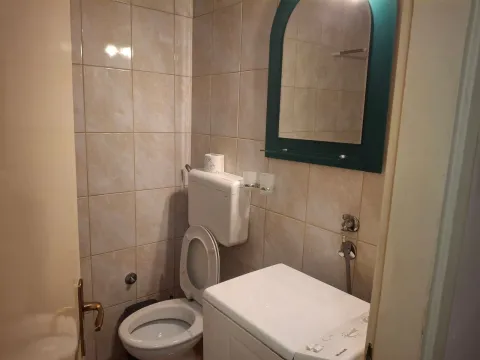 Rent, one bedroom apartment, 40m², Preko Morače, Podgorica - image 10
