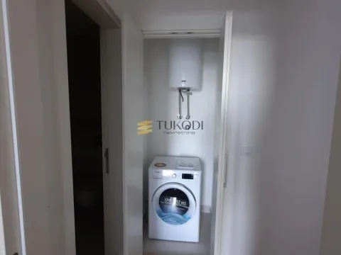 Izdavanje, dvosoban stan, 55m², Savski Venac, Beograd - image 7