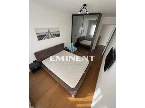 Rent, two bedroom apartment, 47m², Zemun Centar, Zemun Sve Podlokacije - image 5