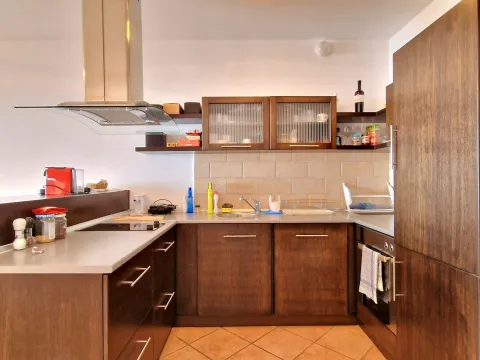 Prodaja, dvosoban stan, 95m², Kamenovo, Budva - image 5