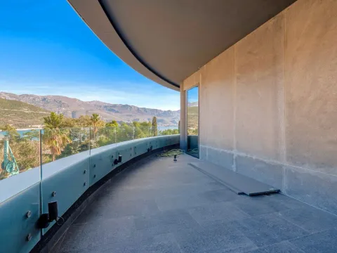 Prodaja, dvosoban stan, 95m², Budva, Crna Gora - image 20