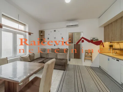 Izdavanje, dvosoban stan, 51m², Stari Grad, Beograd - image 4