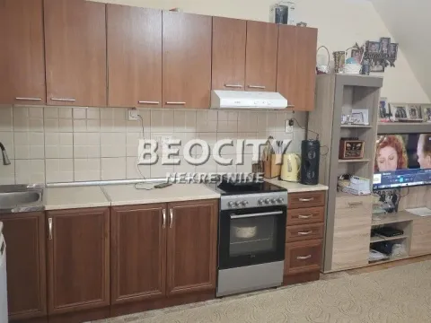 Sale, house, 64m², Slavujev Venac, Zvezdara Sve Podlokacije - image 2