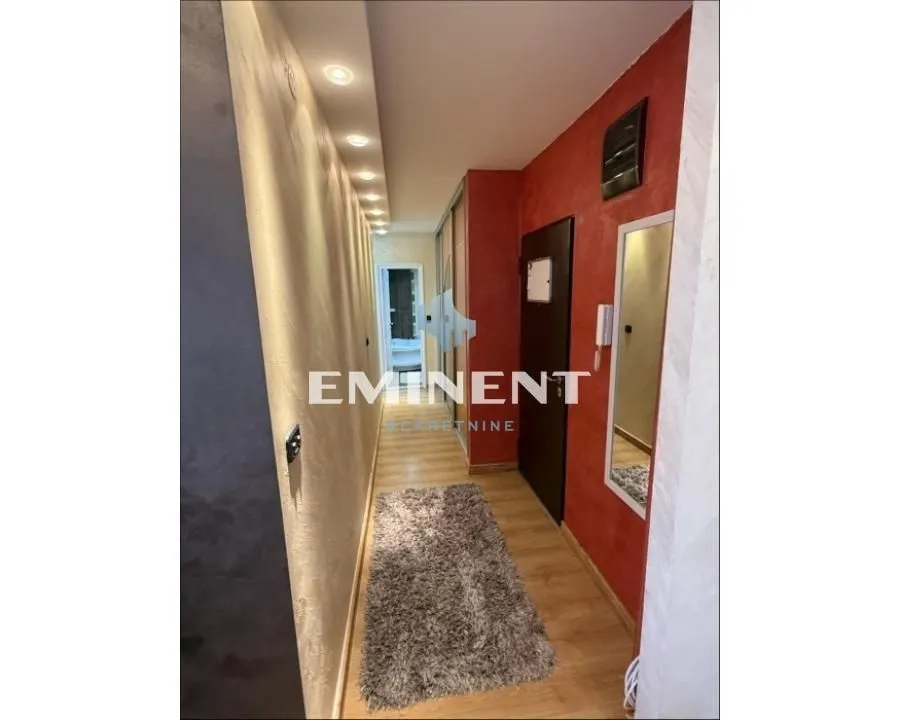 Rent, three bedroom apartment, 80m², Novi Beograd Blok 22, Novi Beograd Sve Podlokacije